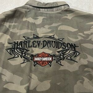 Harley Davidson sleeveless shirt XXL. Green Camo